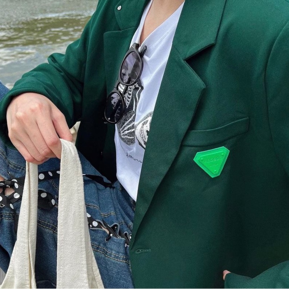 Blazer - Picture 2 of 5